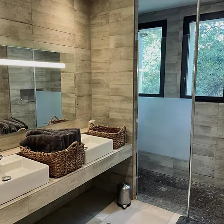 شقة Grand Familial Tres Calme - Pereire